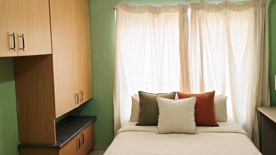 3 Bedroom Property for Sale in Geelhoutpark North West